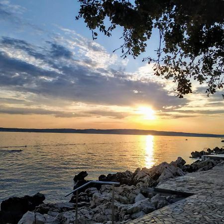 Azur Bed and Breakfast Novi Vinodolski Εξωτερικό φωτογραφία