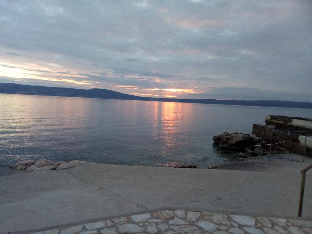 Azur Bed and Breakfast Novi Vinodolski Εξωτερικό φωτογραφία
