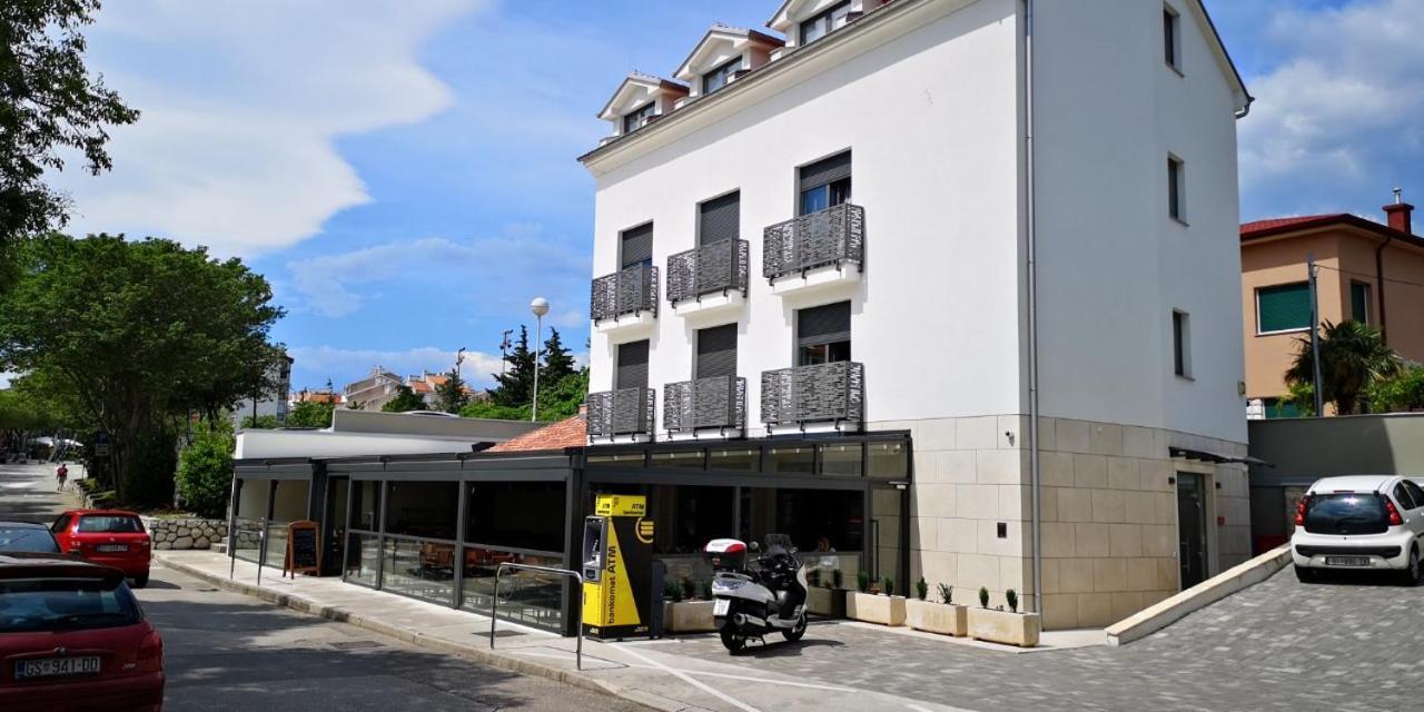 Azur Bed and Breakfast Novi Vinodolski Εξωτερικό φωτογραφία