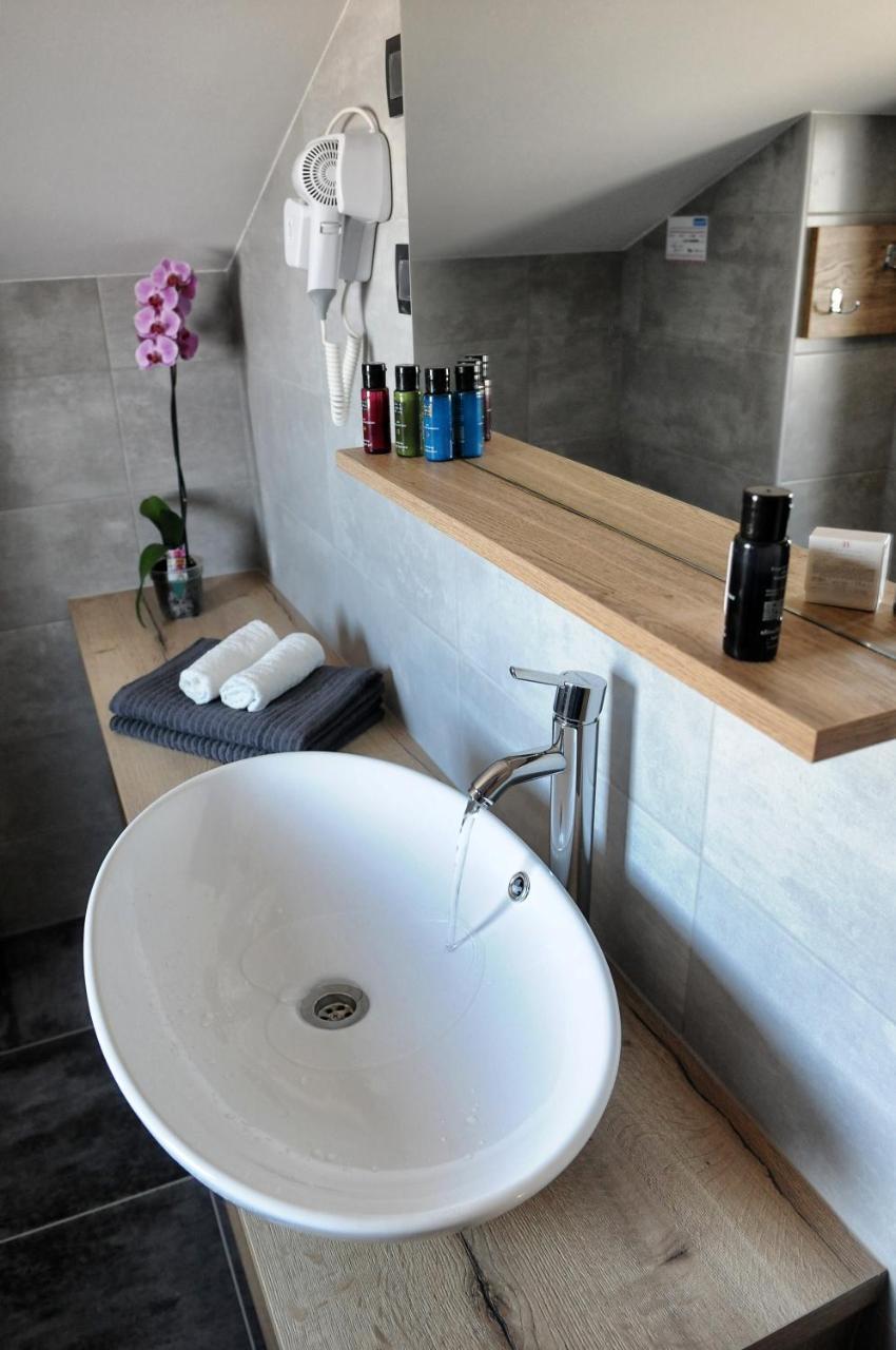 Azur Bed and Breakfast Novi Vinodolski Εξωτερικό φωτογραφία