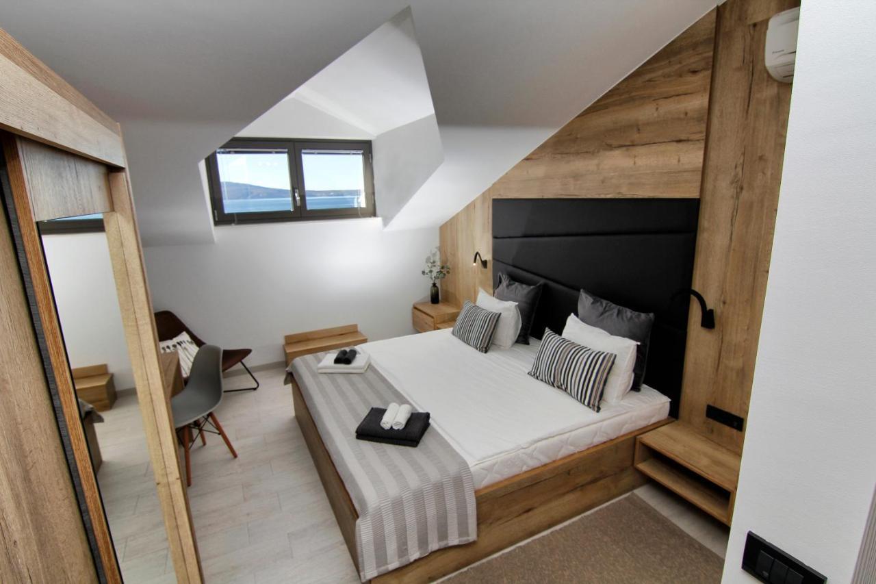 Azur Bed and Breakfast Novi Vinodolski Εξωτερικό φωτογραφία