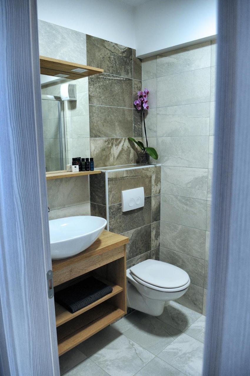 Azur Bed and Breakfast Novi Vinodolski Εξωτερικό φωτογραφία